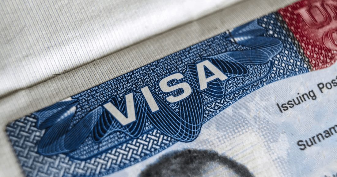 Fechamento temporário da Embaixada e consulados dos EUA no Brasil interrompe emissão de vistos