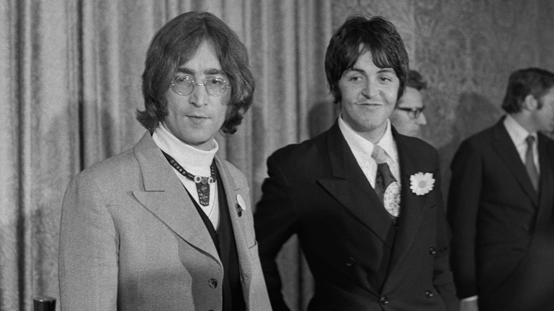 Paul McCartney admite indiretas a John Lennon em “Ram” e relembra briga dos anos 70