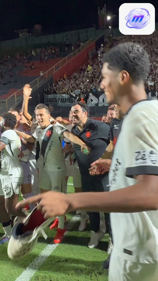 Vasco publica vídeo da celebração do elenco após a classificação