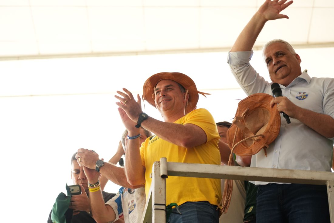 Quem é o vice de Flávio Bolsonaro? Conheça a trajetória de Gaspar
