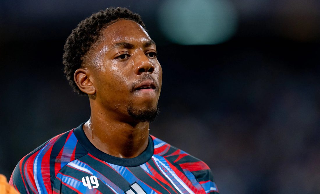 Budismo e foco mental: como Myles Lewis‑Skelly controla a pressão no Arsenal