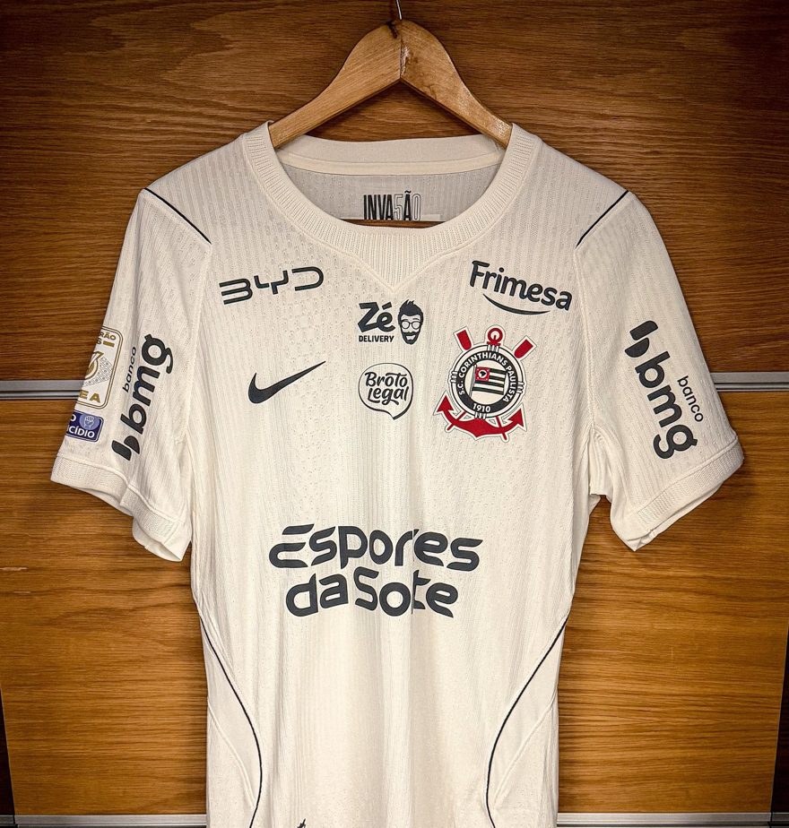 Corinthians busca novo patrocinador master e avalia patrocínios pontuais com 10 rodadas restantes do Brasileirão