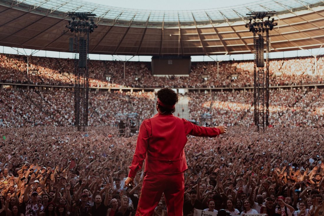 Turnê "The Romantic Tour" de Bruno Mars projeta bilheteria de US$ 500 milhões