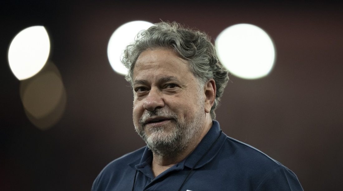 Conselho Deliberativo do São Paulo aprova expulsão de Julio Casares por gestão irregular