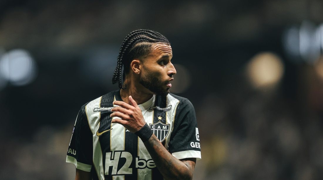 Alexsander recebe suspensão de dois jogos após ofensas a Kaio Jorge na sala antidoping da Arena MRV
