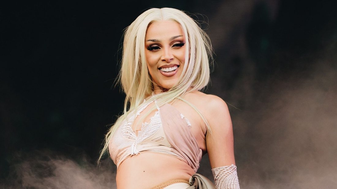 Doja Cat conquista recorde histórico: 10 faixas ultrapassam 1 bilhão de streams no Spotify