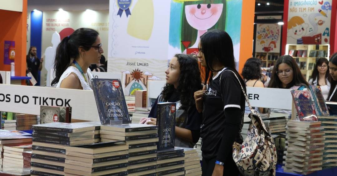 Bienal do Livro 2026: como garantir a senha de autógrafo com antecedência