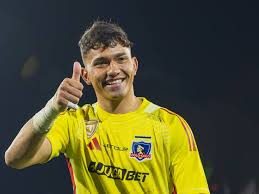 Colo Colo confirma retorno de Fernando De Paul e mantém Eduardo Villanueva fora da partida contra Audax