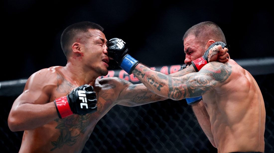 UFC 331: Joshua Van supera Alexandre Pantoja em decisão unânime após 25 minutos de luta